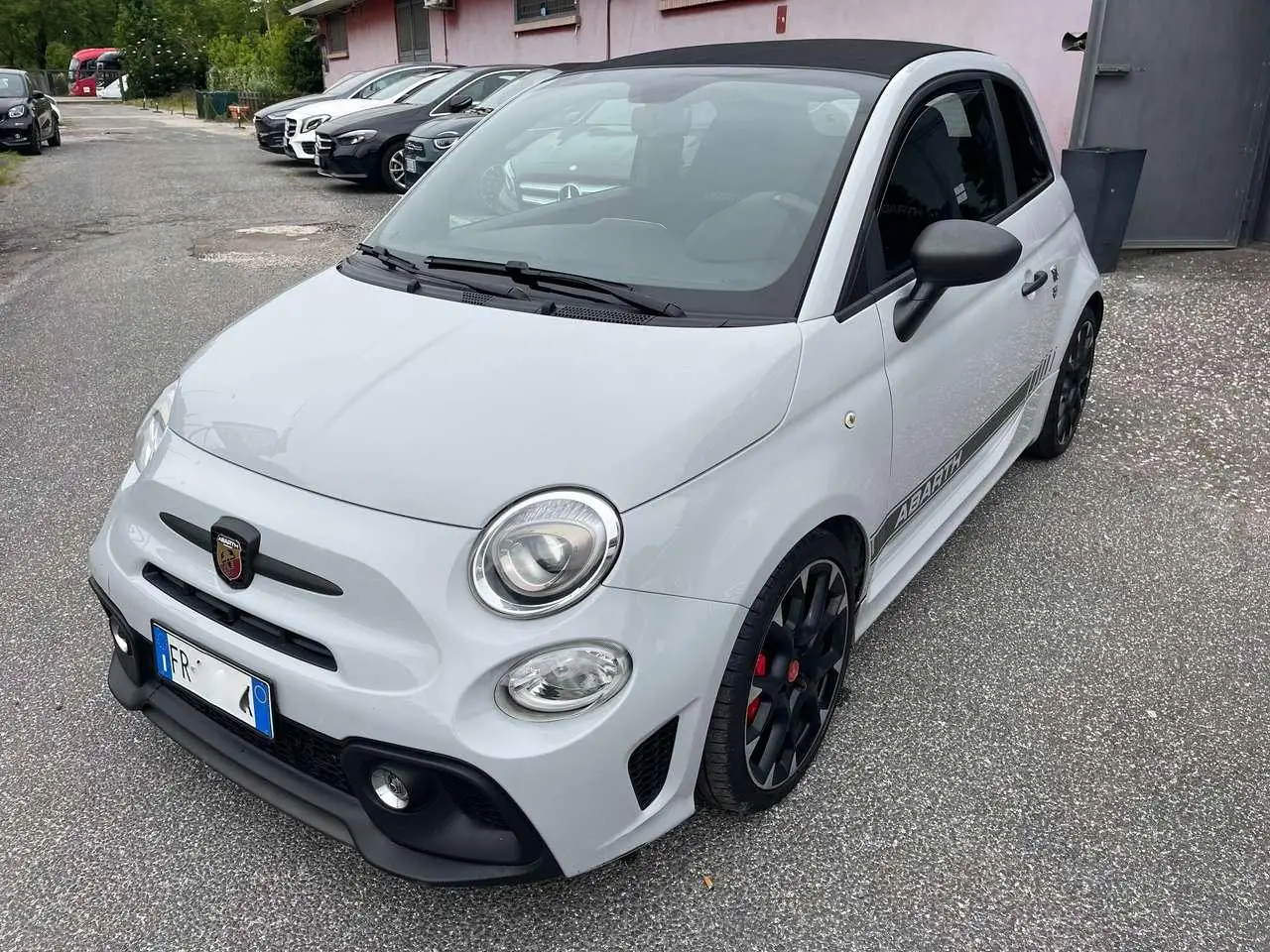 Photo 1 : Abarth 595 2018 Essence