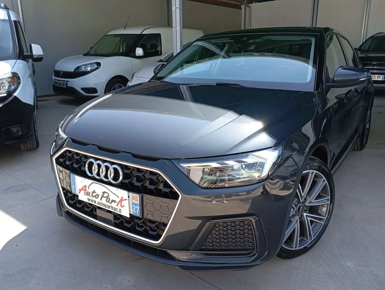 Photo 1 : Audi A1 2021 Essence