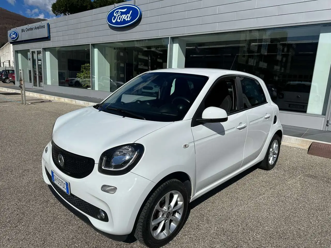 Photo 1 : Smart Forfour 2019 Essence