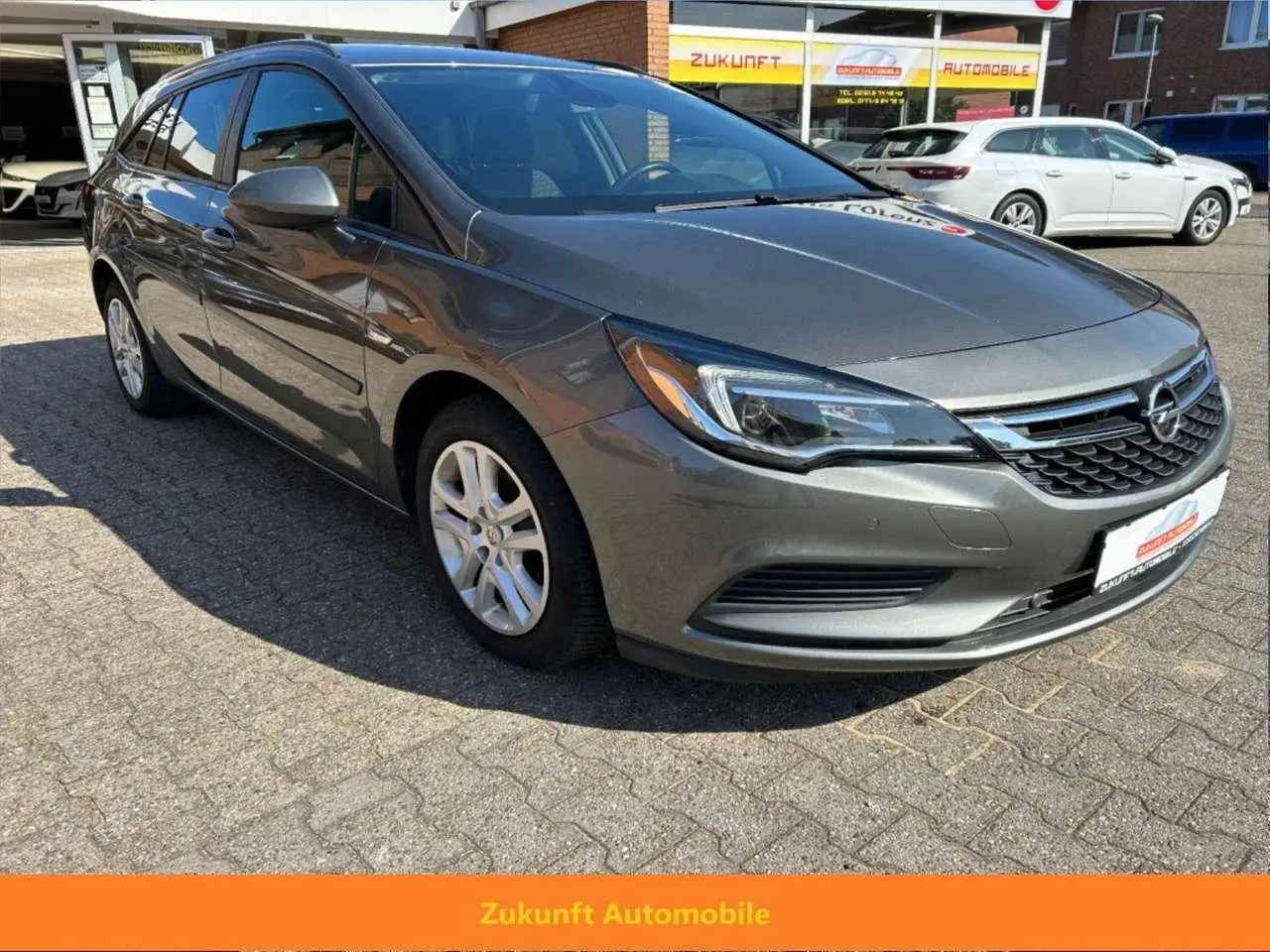 Photo 1 : Opel Astra 2018 Diesel