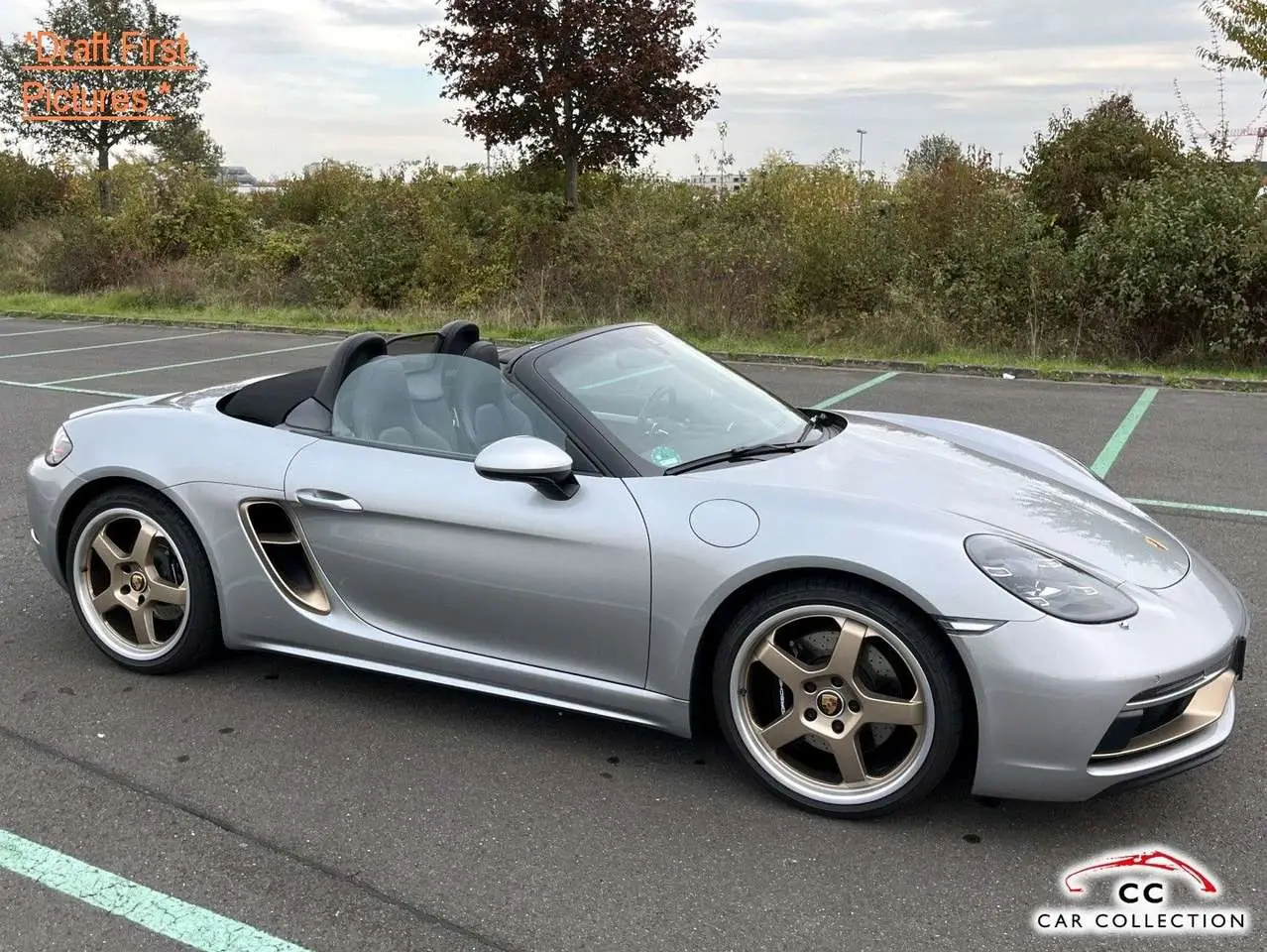 Photo 1 : Porsche Boxster 2021 Petrol