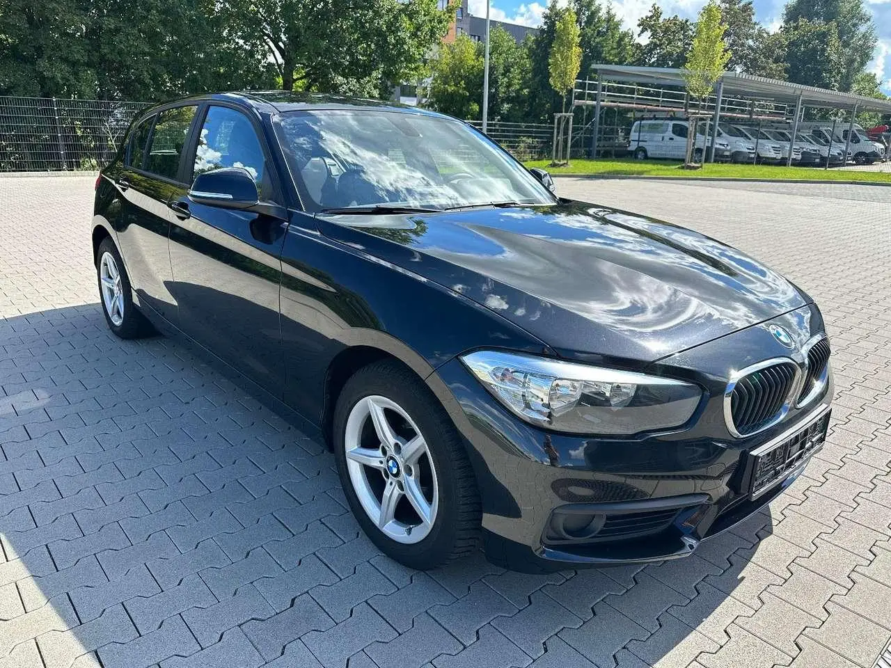 Photo 1 : Bmw Serie 1 2018 Diesel