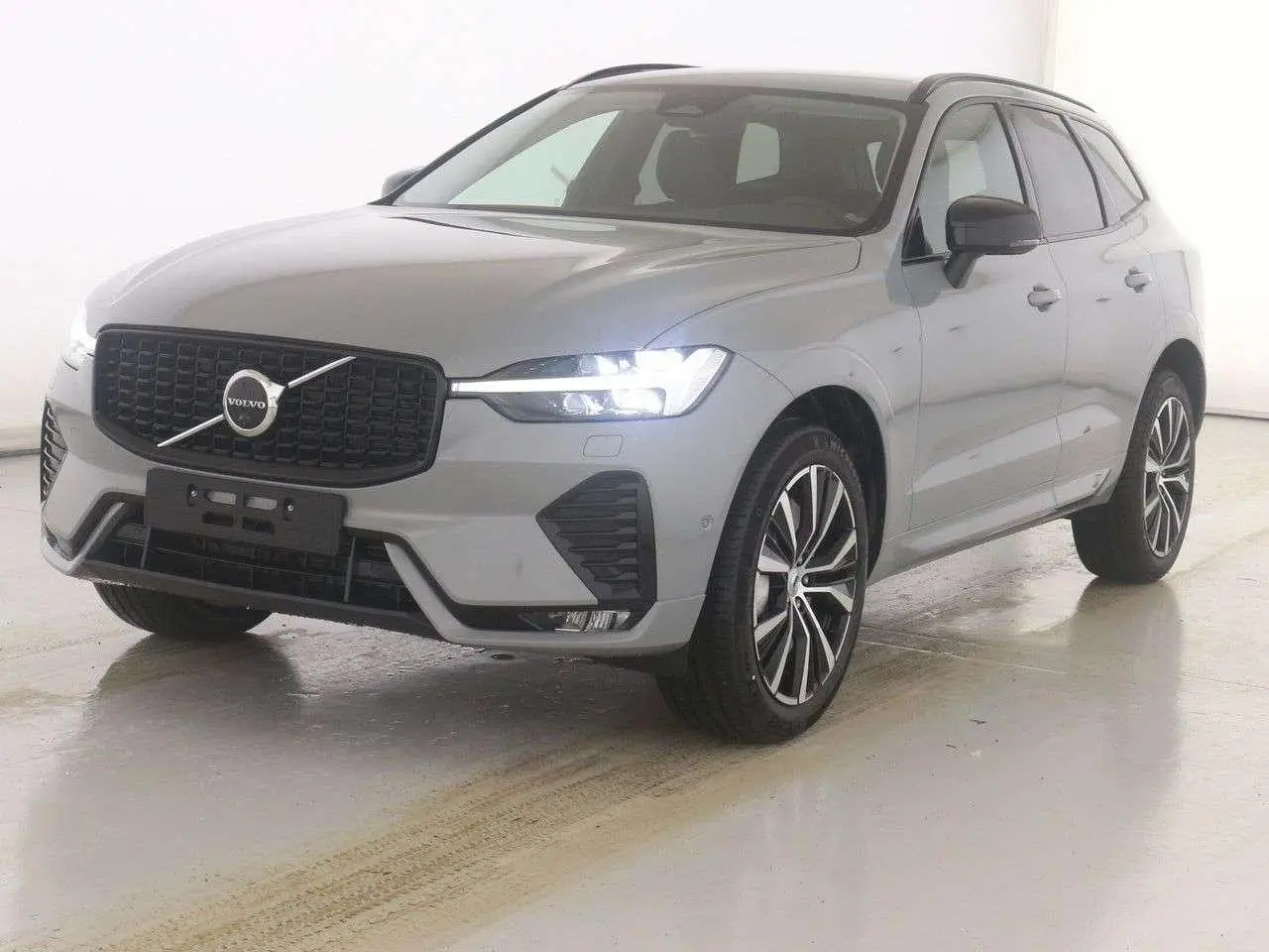 Photo 1 : Volvo Xc60 2024 Diesel