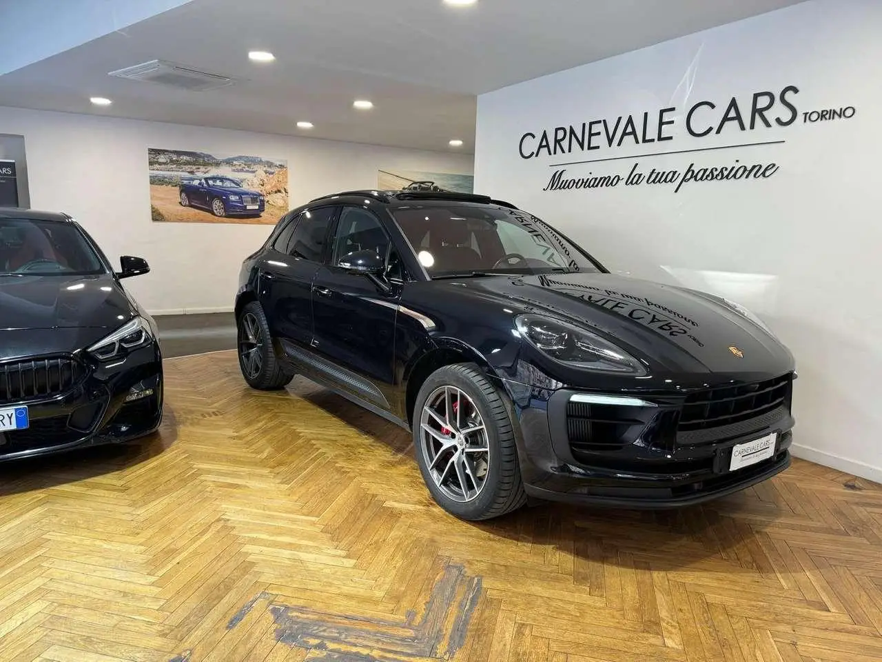 Photo 1 : Porsche Macan 2022 Essence