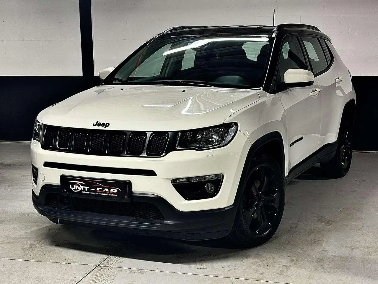 Photo 1 : Jeep Compass 2020 Petrol