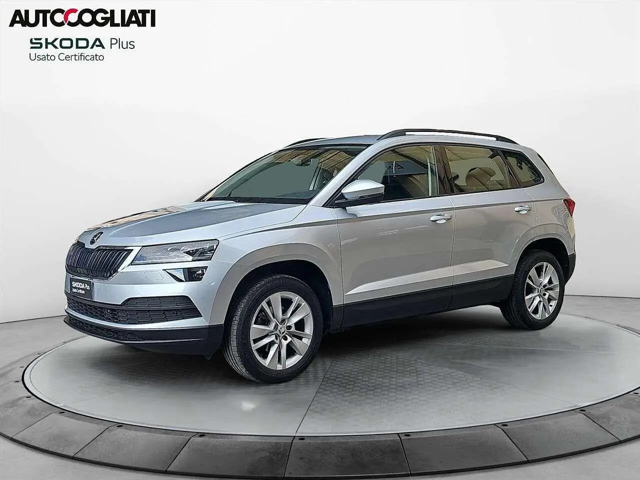 Photo 1 : Skoda Karoq 2022 Essence