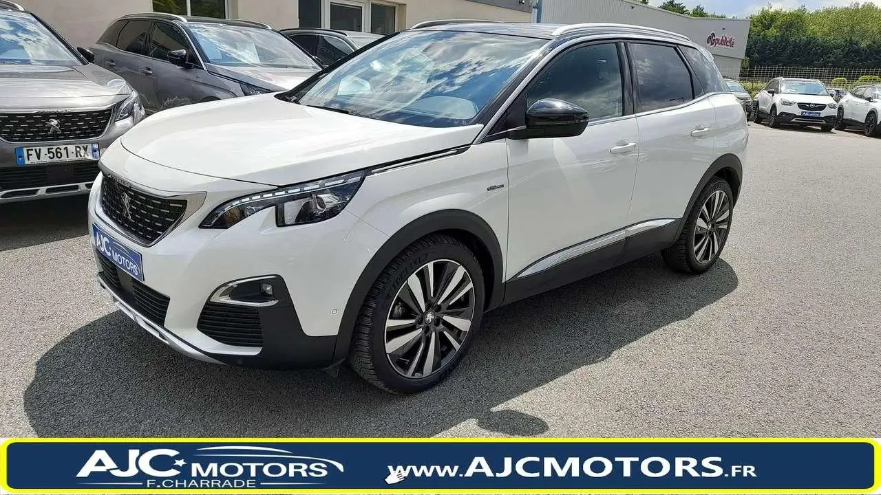 Photo 1 : Peugeot 3008 2020 Diesel