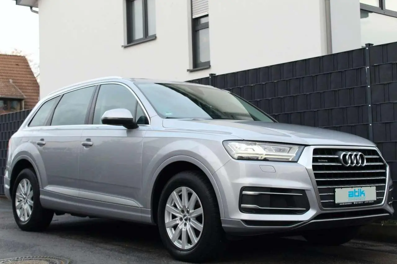 Photo 1 : Audi Q7 2018 Diesel