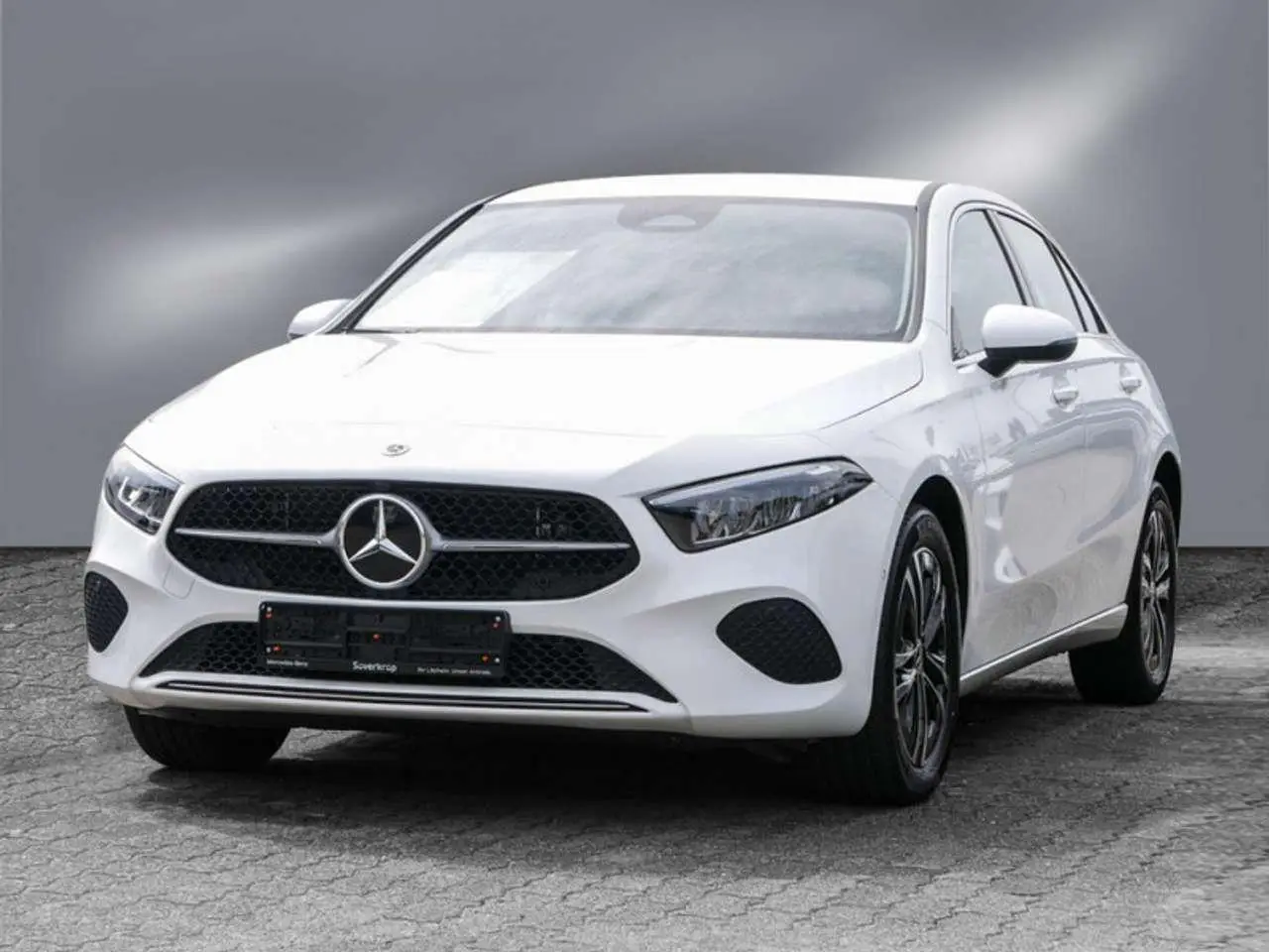 Photo 1 : Mercedes-benz Classe A 2023 Hybrid