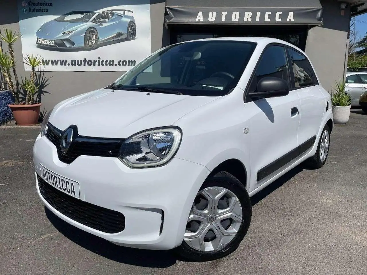 Photo 1 : Renault Twingo 2020 Essence