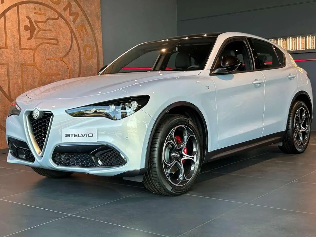 Photo 1 : Alfa Romeo Stelvio 2023 Petrol