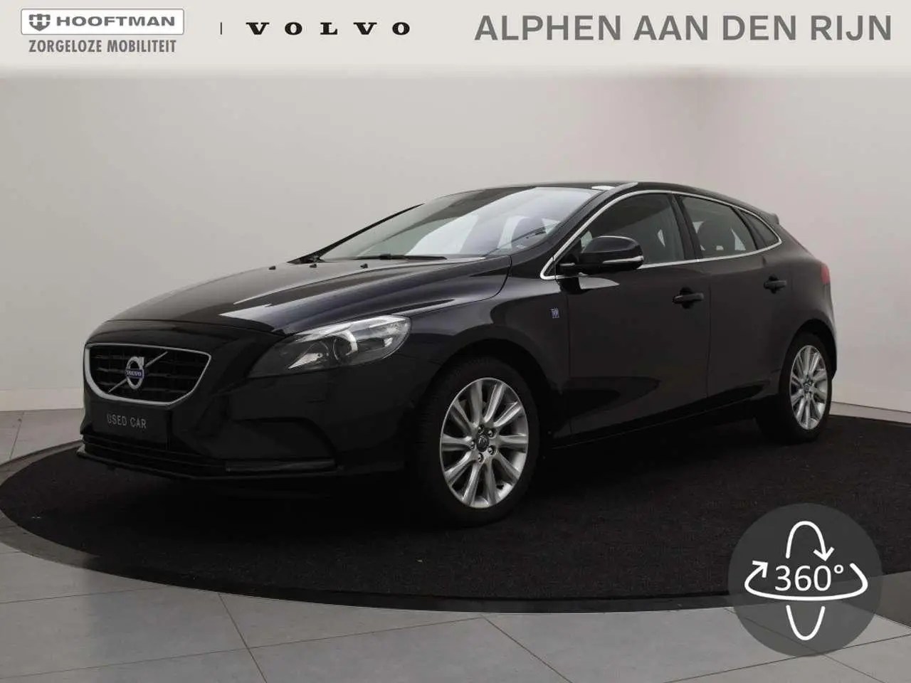 Photo 1 : Volvo V40 2014 Petrol