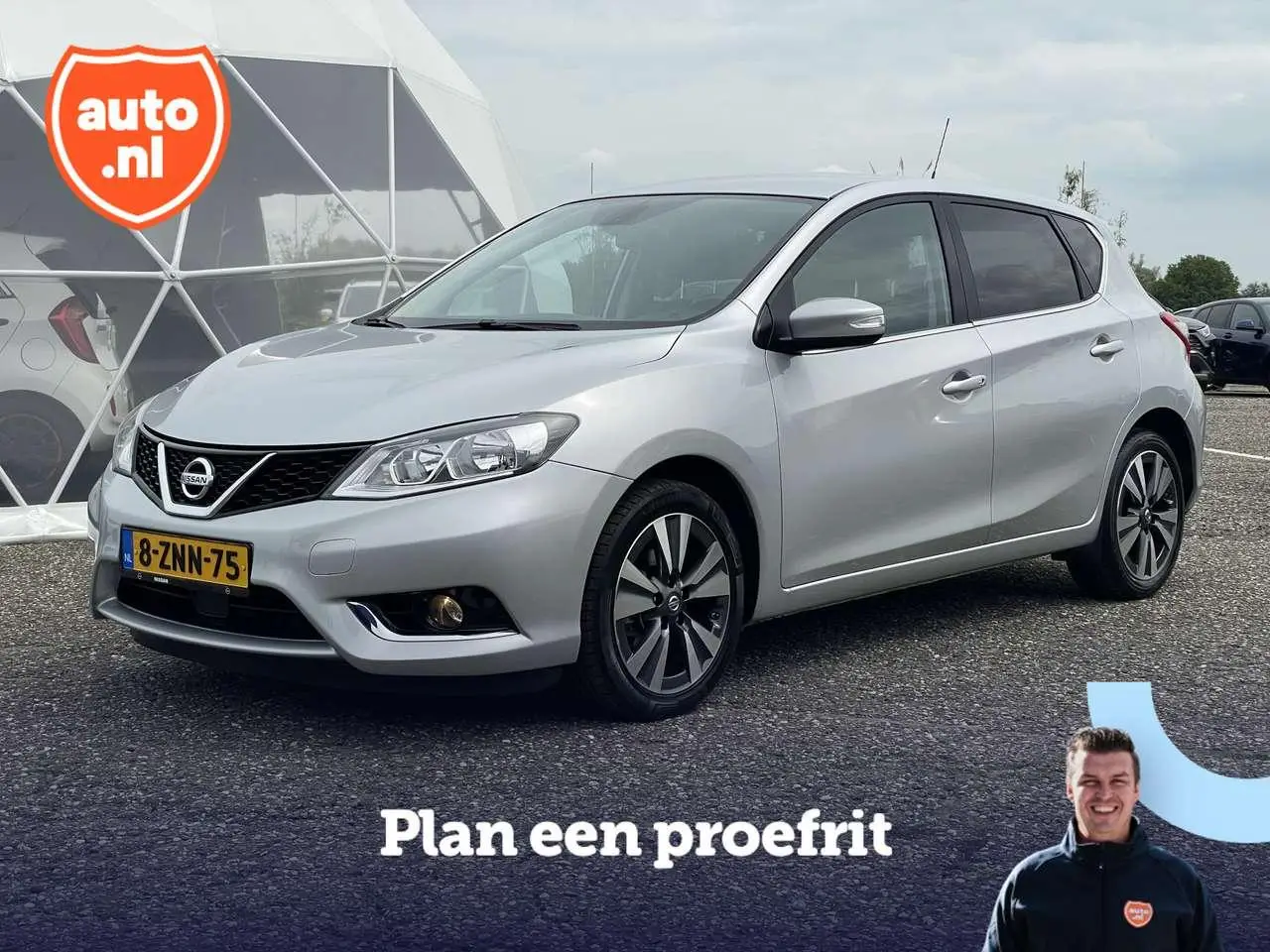 Photo 1 : Nissan Pulsar 2015 Petrol