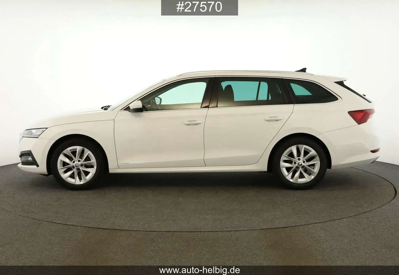 Photo 1 : Skoda Octavia 2021 Autres