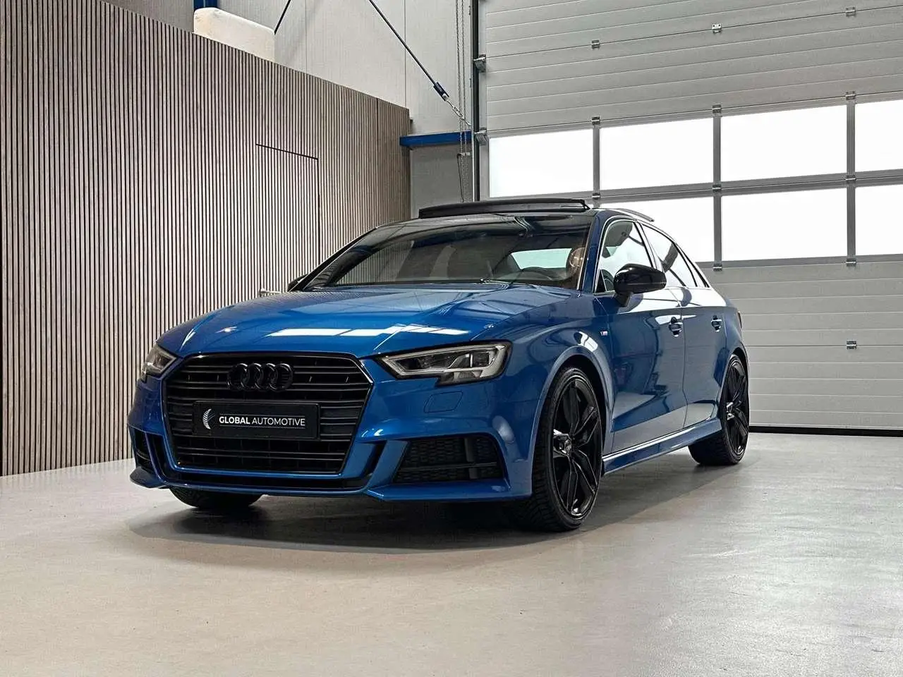 Photo 1 : Audi A3 2019 Essence