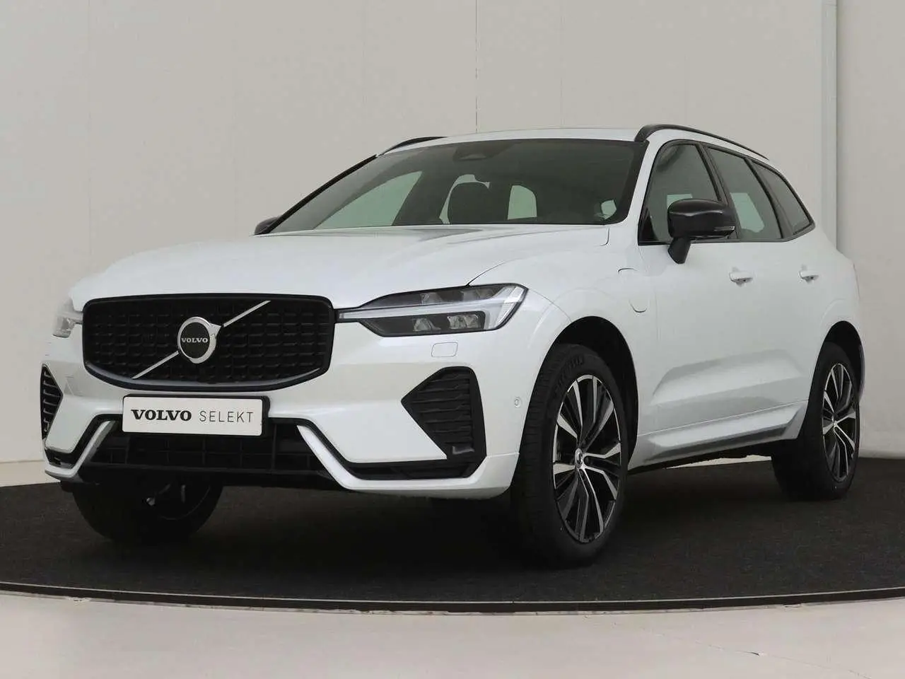 Photo 1 : Volvo Xc60 2023 Hybride