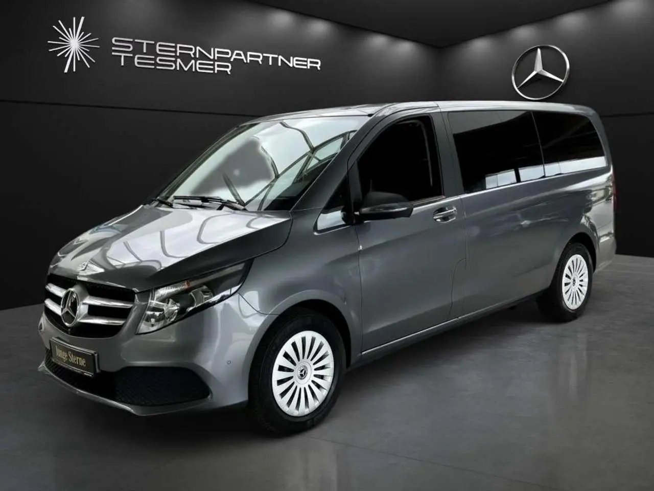 Photo 1 : Mercedes-benz Classe V 2023 Diesel