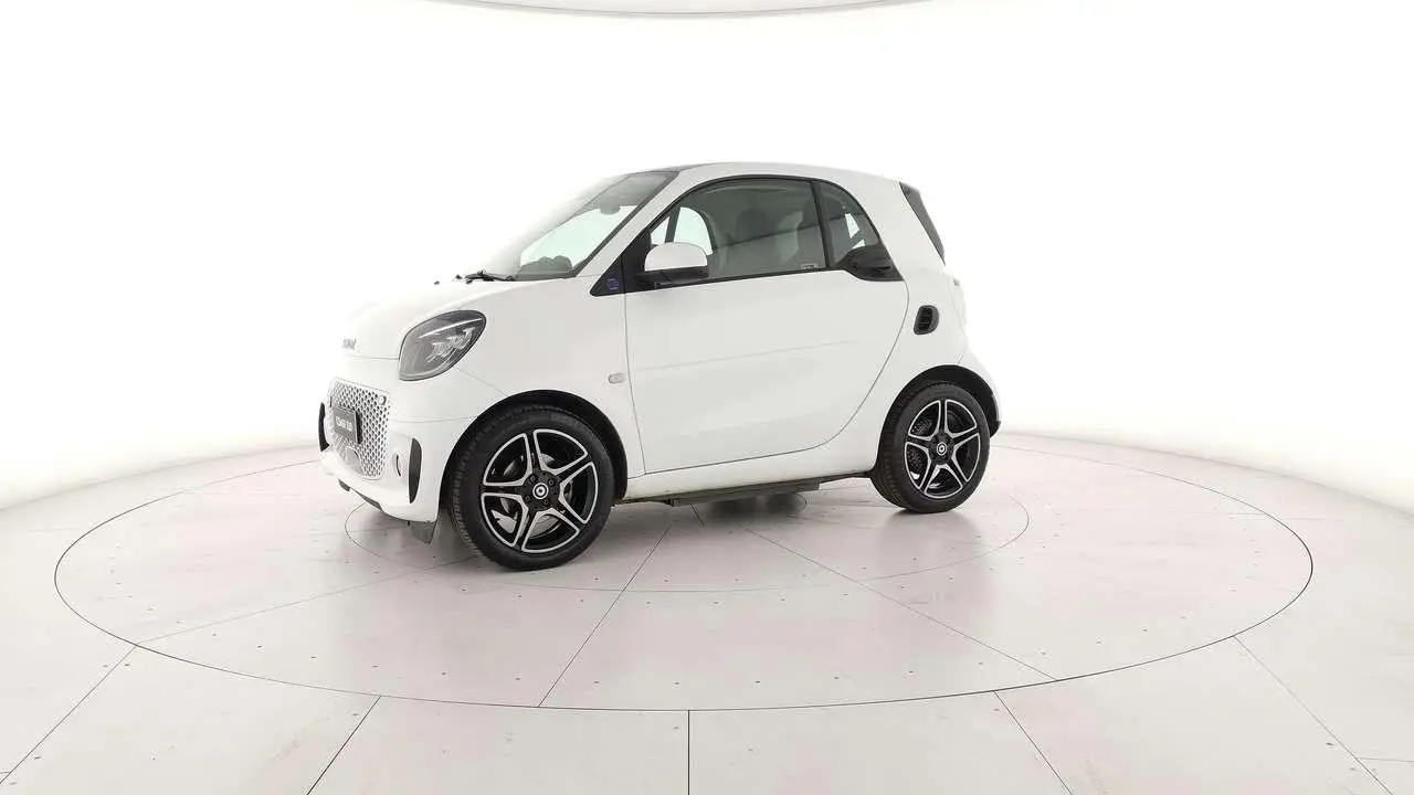 Photo 1 : Smart Fortwo 2021 Électrique