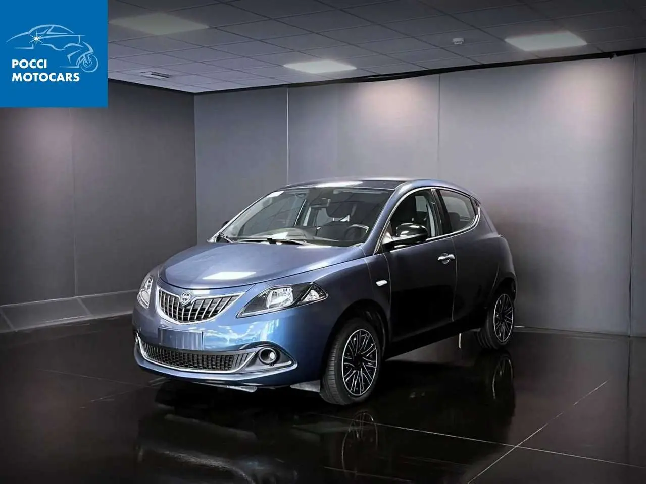 Photo 1 : Lancia Ypsilon 2022 Petrol