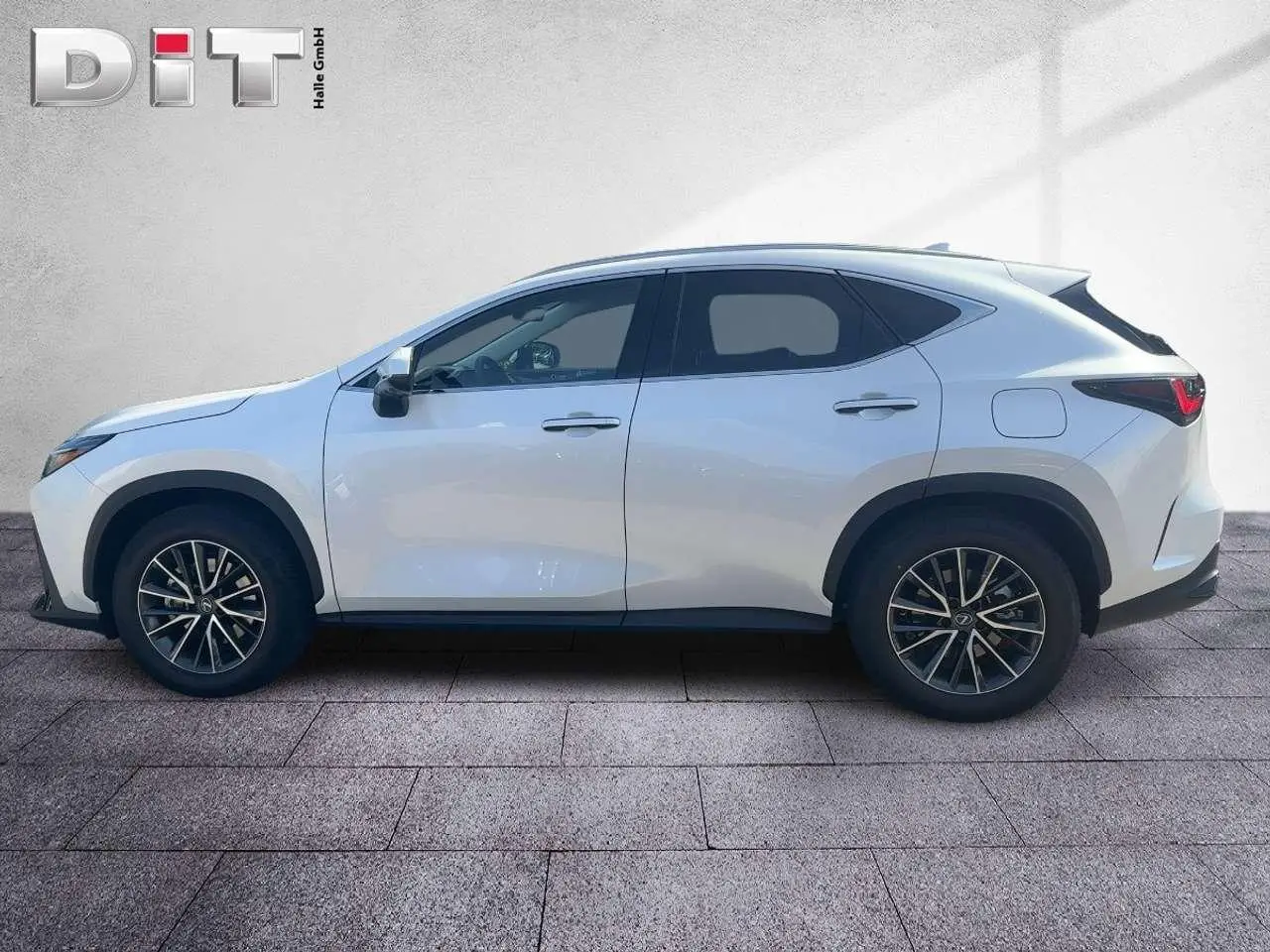 Photo 1 : Lexus Nx 2024 Hybrid