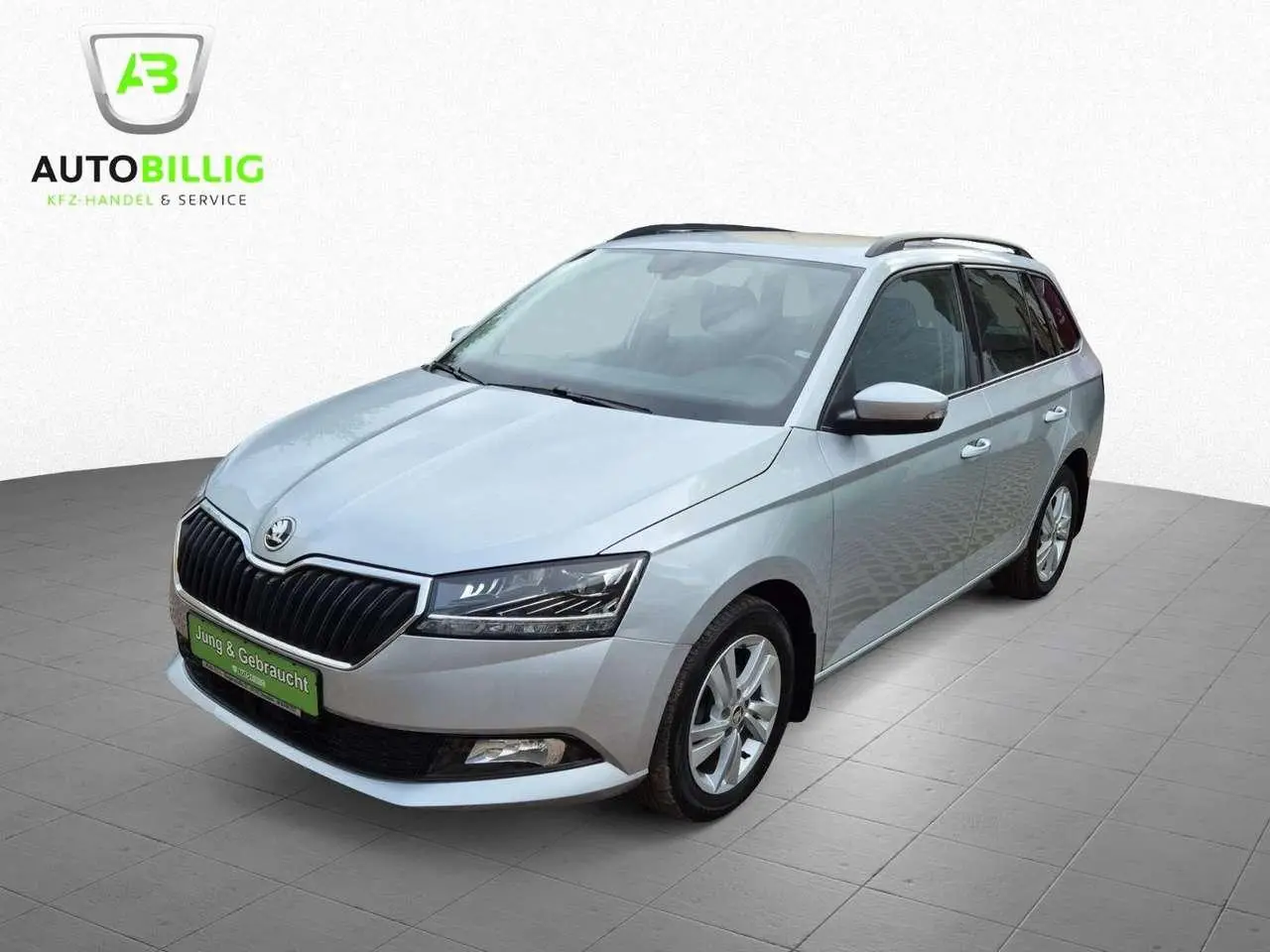 Photo 1 : Skoda Fabia 2020 Petrol