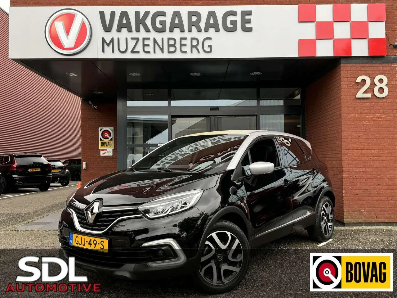 Photo 1 : Renault Captur 2018 Essence