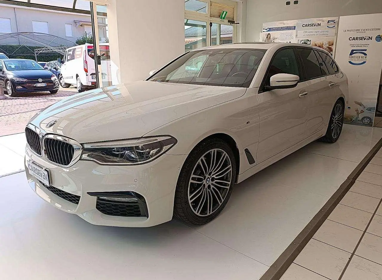 Photo 1 : Bmw Serie 5 2018 Diesel