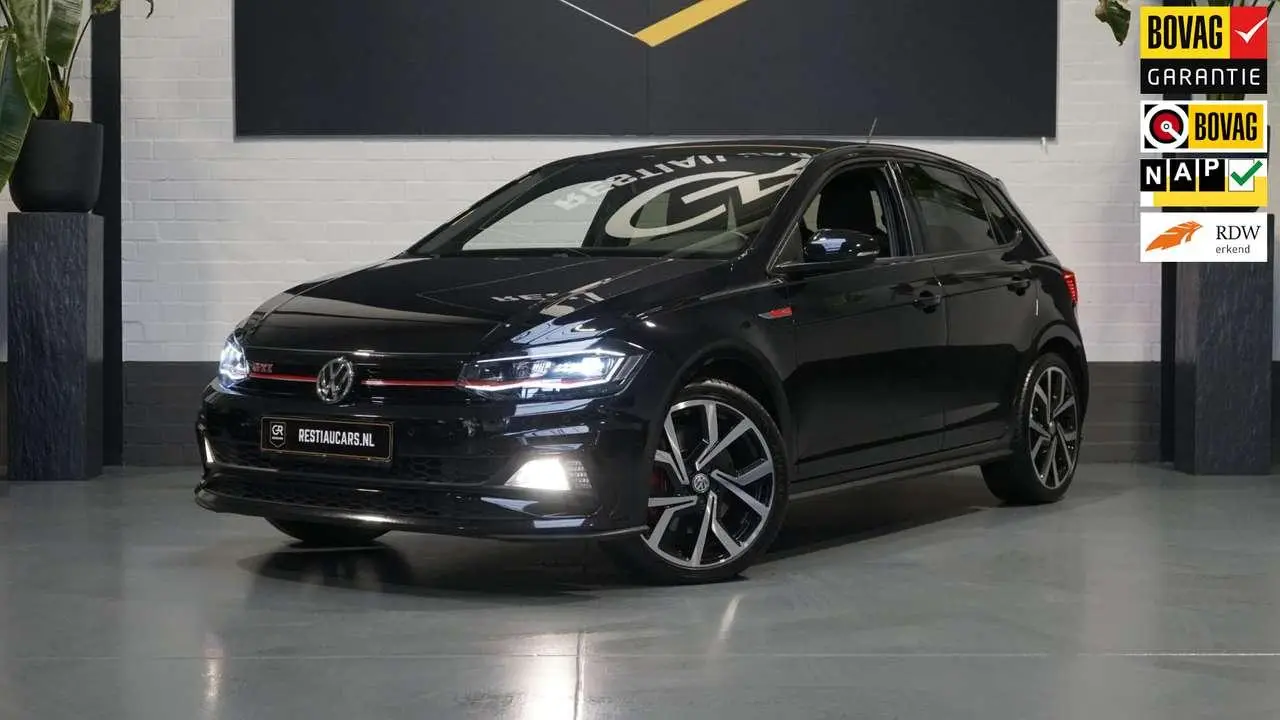 Photo 1 : Volkswagen Polo 2019 Essence