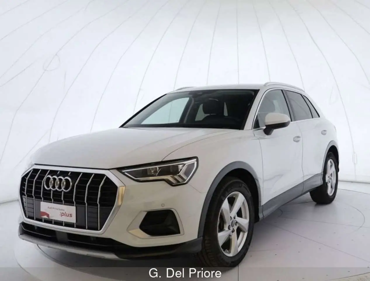 Photo 1 : Audi Q3 2021 Diesel