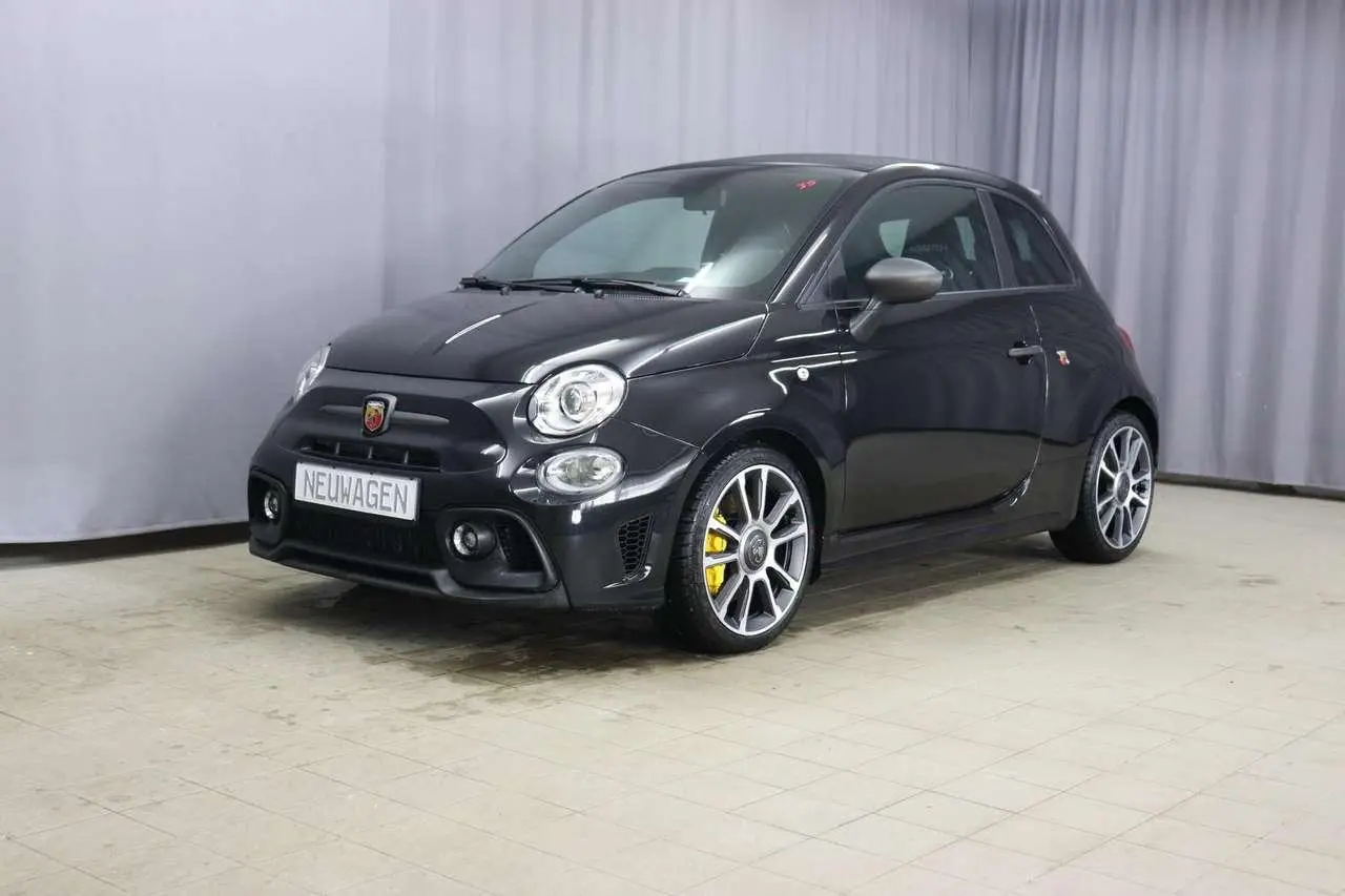 Photo 1 : Abarth 695 2024 Essence