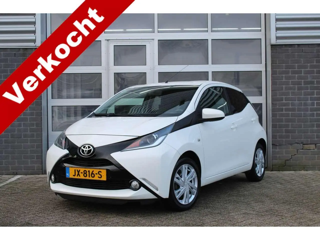 Photo 1 : Toyota Aygo 2016 Essence