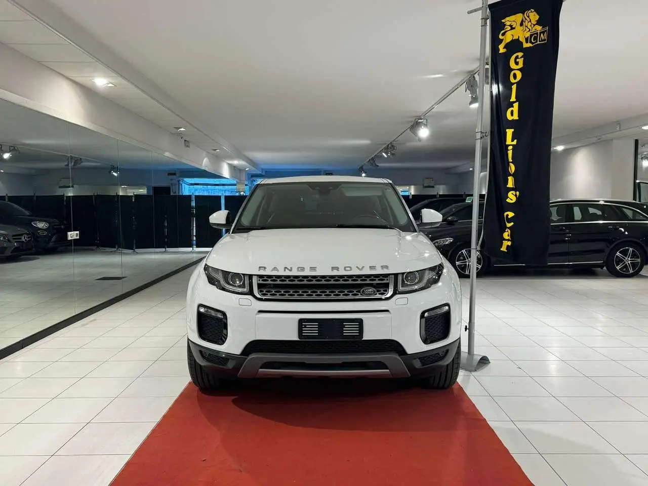 Photo 1 : Land Rover Range Rover Evoque 2018 Diesel