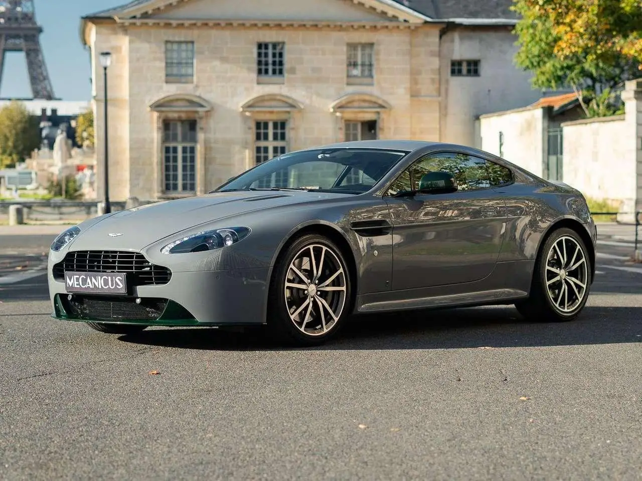 Photo 1 : Aston Martin Vantage 2017 Essence