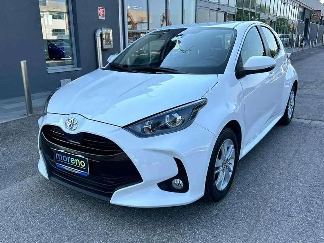 Photo 1 : Toyota Yaris 2021 Essence