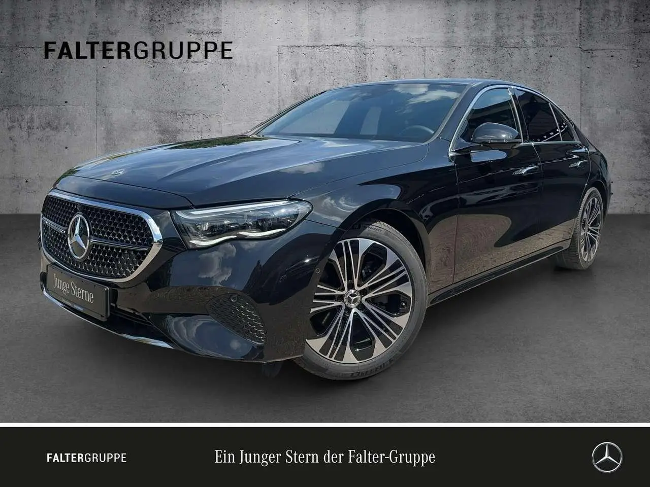 Photo 1 : Mercedes-benz Classe E 2023 Essence