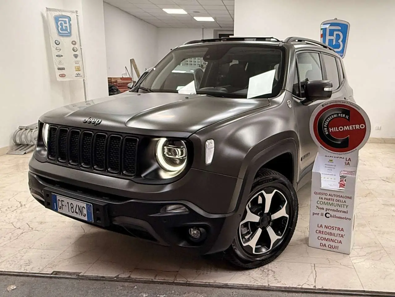 Photo 1 : Jeep Renegade 2021 Hybrid