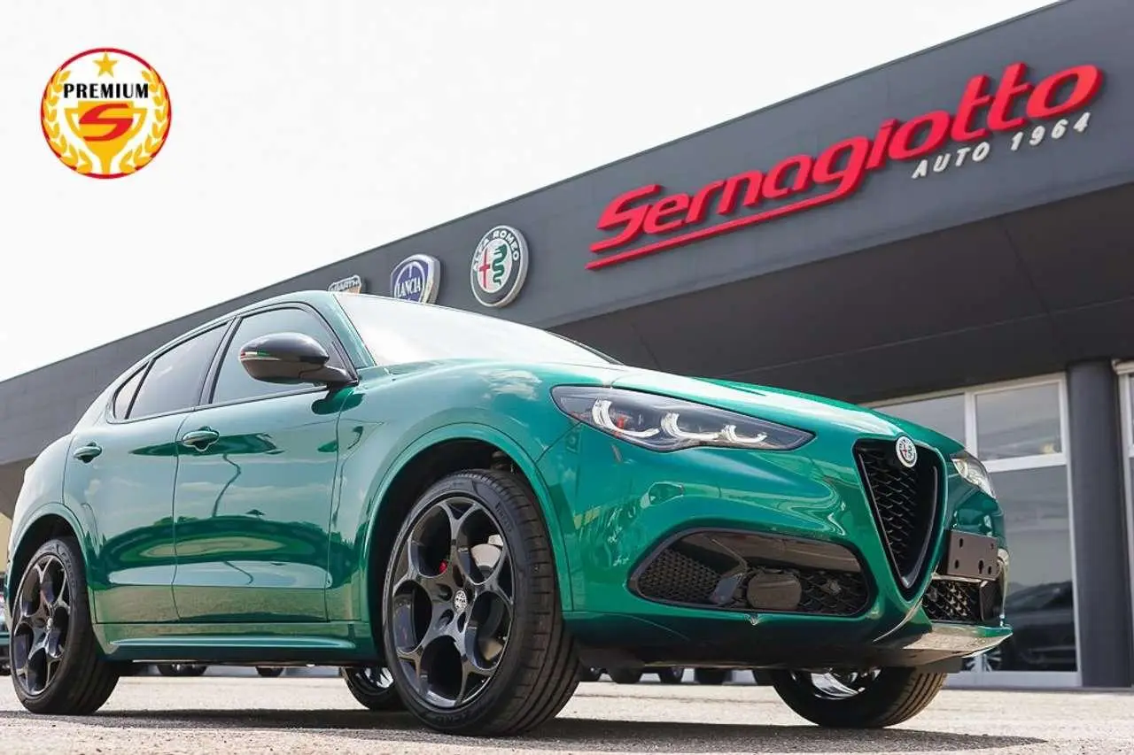 Photo 1 : Alfa Romeo Stelvio 2024 Diesel