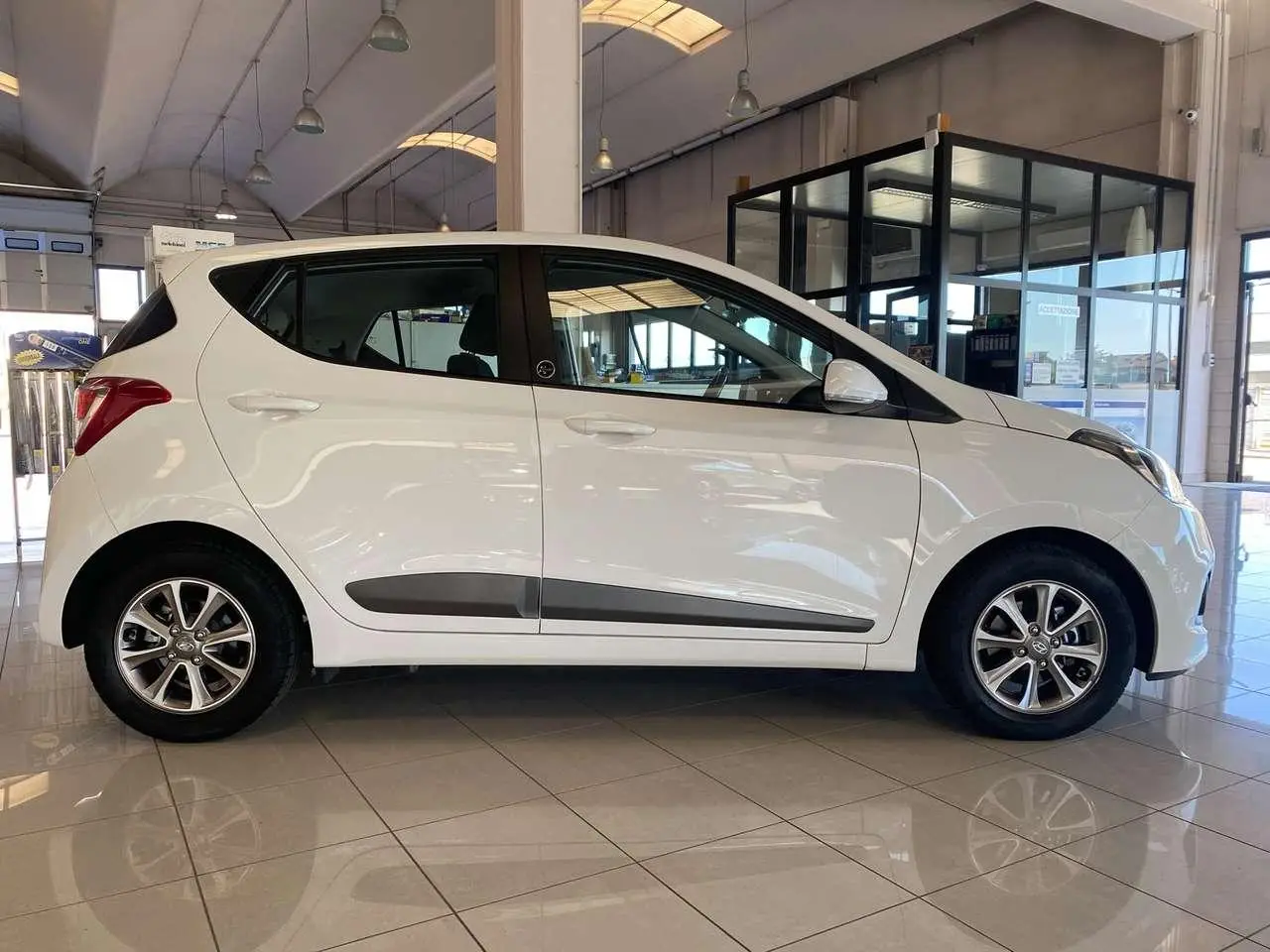 Photo 1 : Hyundai I10 2015 Essence