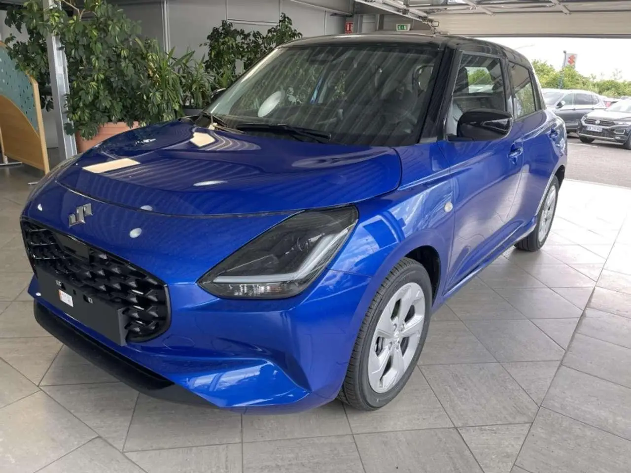 Photo 1 : Suzuki Swift 2024 Others