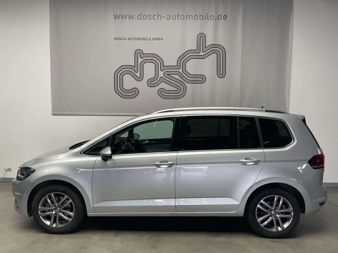 Photo 1 : Volkswagen Touran 2020 Diesel