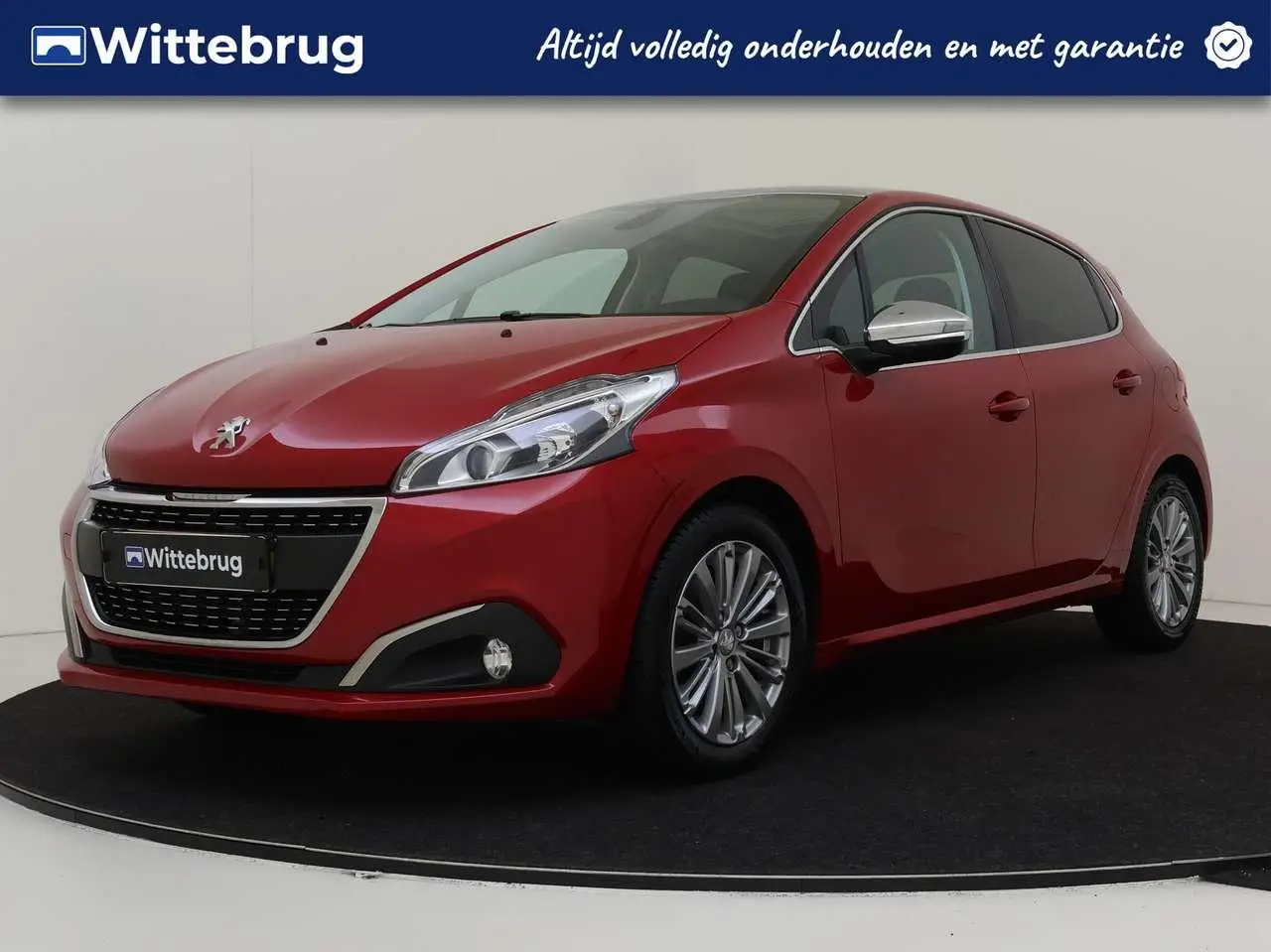 Photo 1 : Peugeot 208 2015 Essence