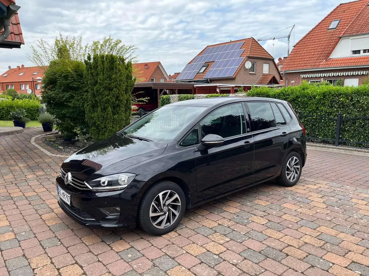 Photo 1 : Volkswagen Golf 2017 Petrol