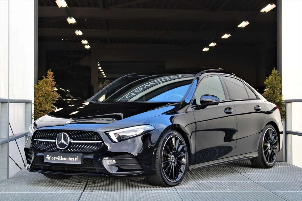 Photo 1 : Mercedes-benz Classe A 2021 Essence