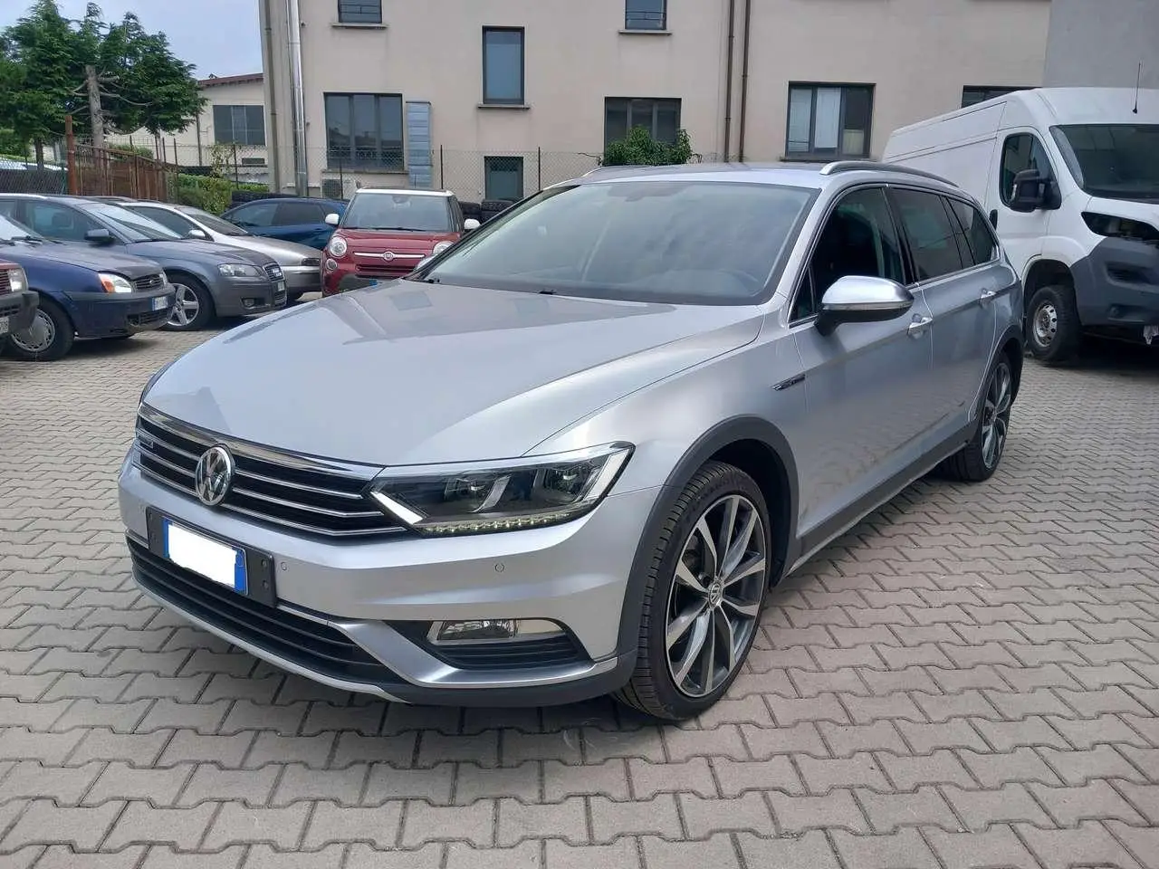 Photo 1 : Volkswagen Passat 2018 Diesel