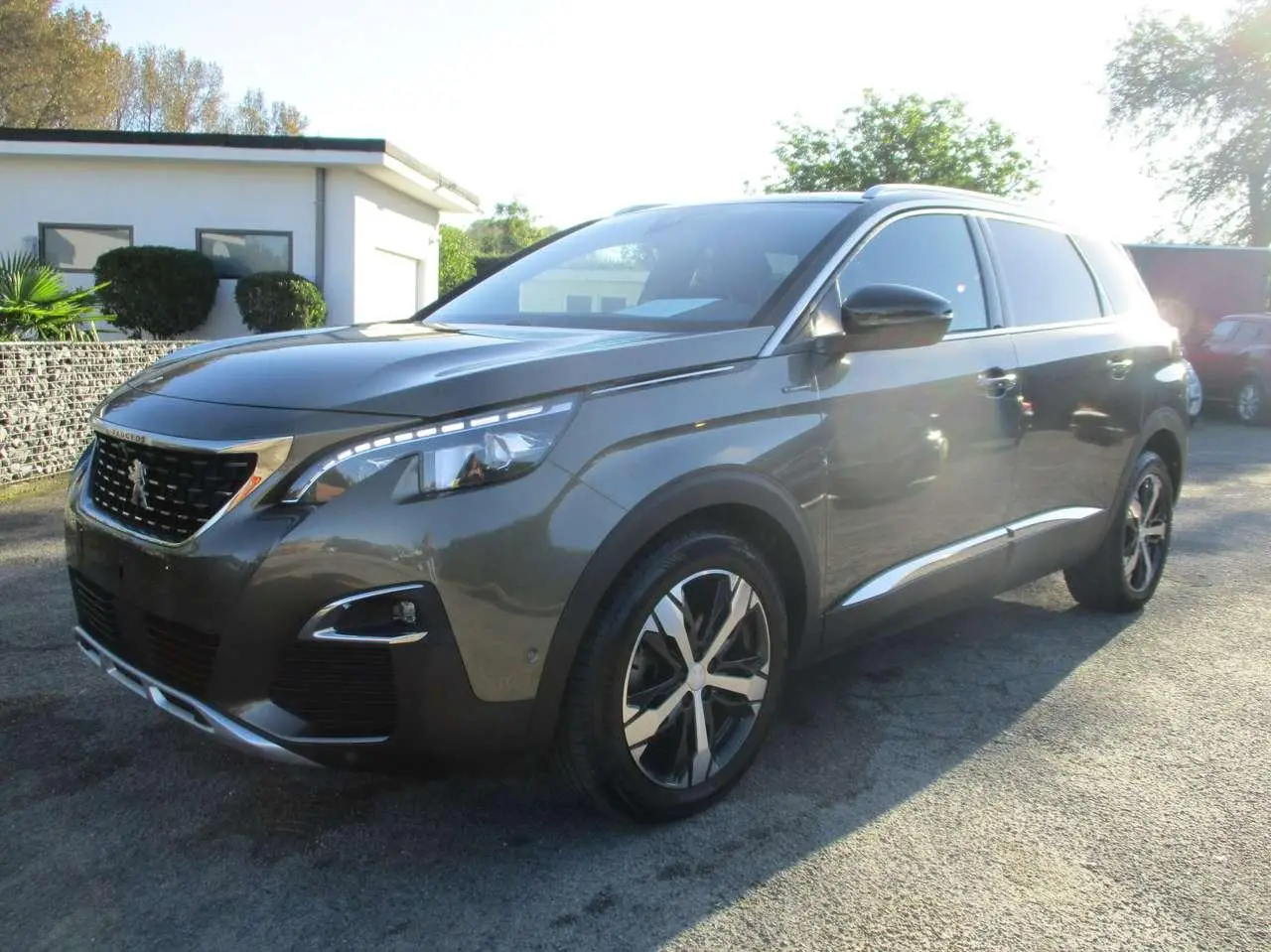 Photo 1 : Peugeot 5008 2019 Petrol