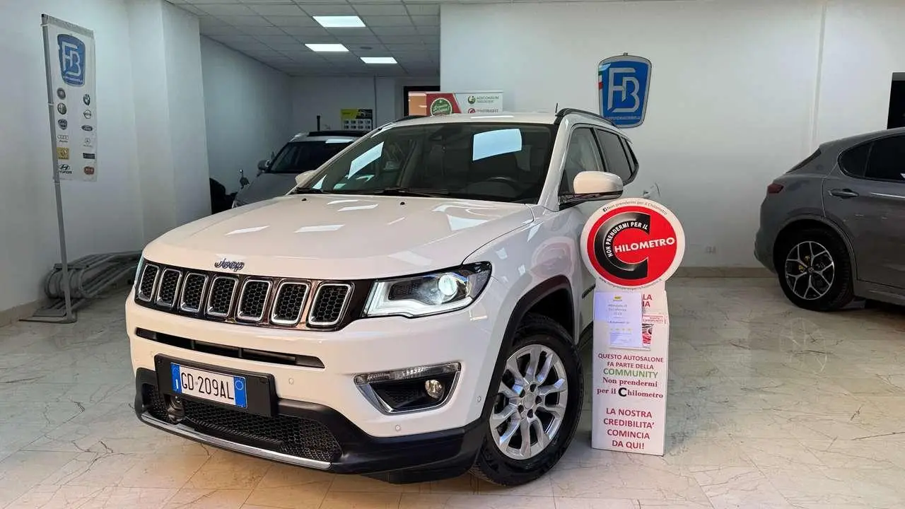 Photo 1 : Jeep Compass 2020 Hybrid