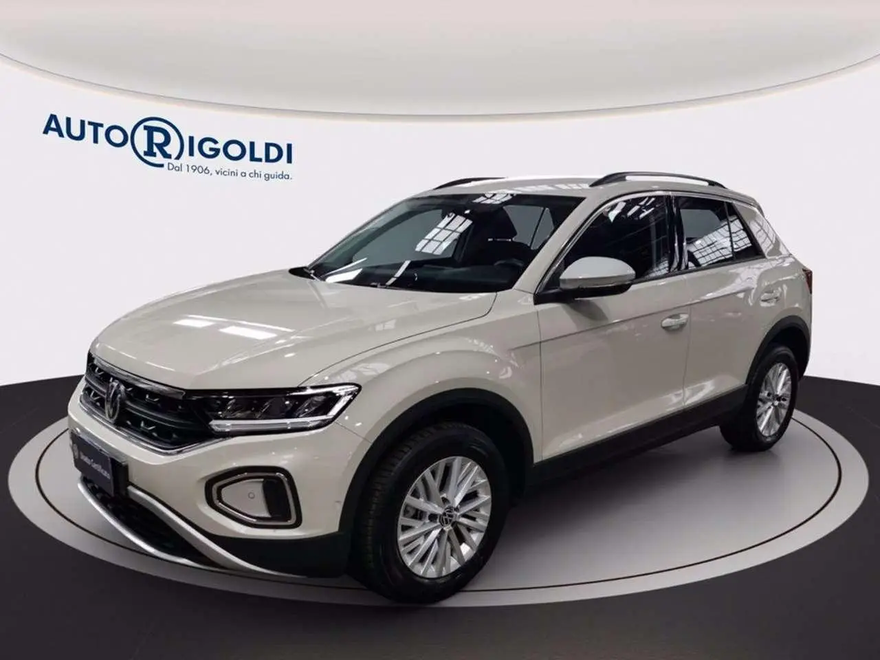 Photo 1 : Volkswagen T-roc 2024 Diesel