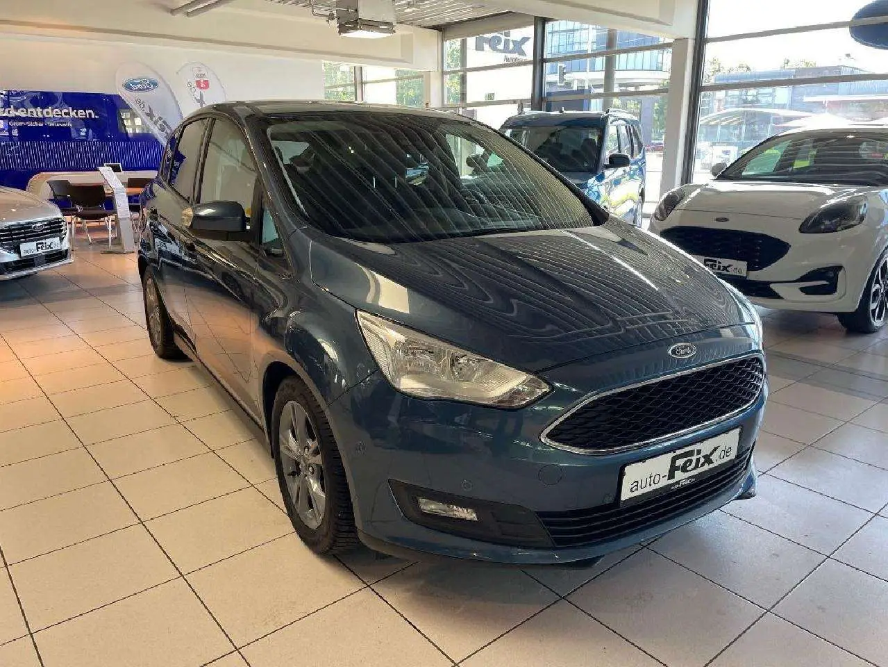 Photo 1 : Ford C-max 2019 Essence