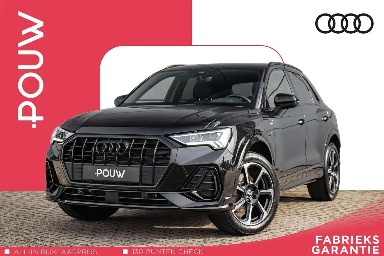 Photo 1 : Audi Q3 2023 Hybride