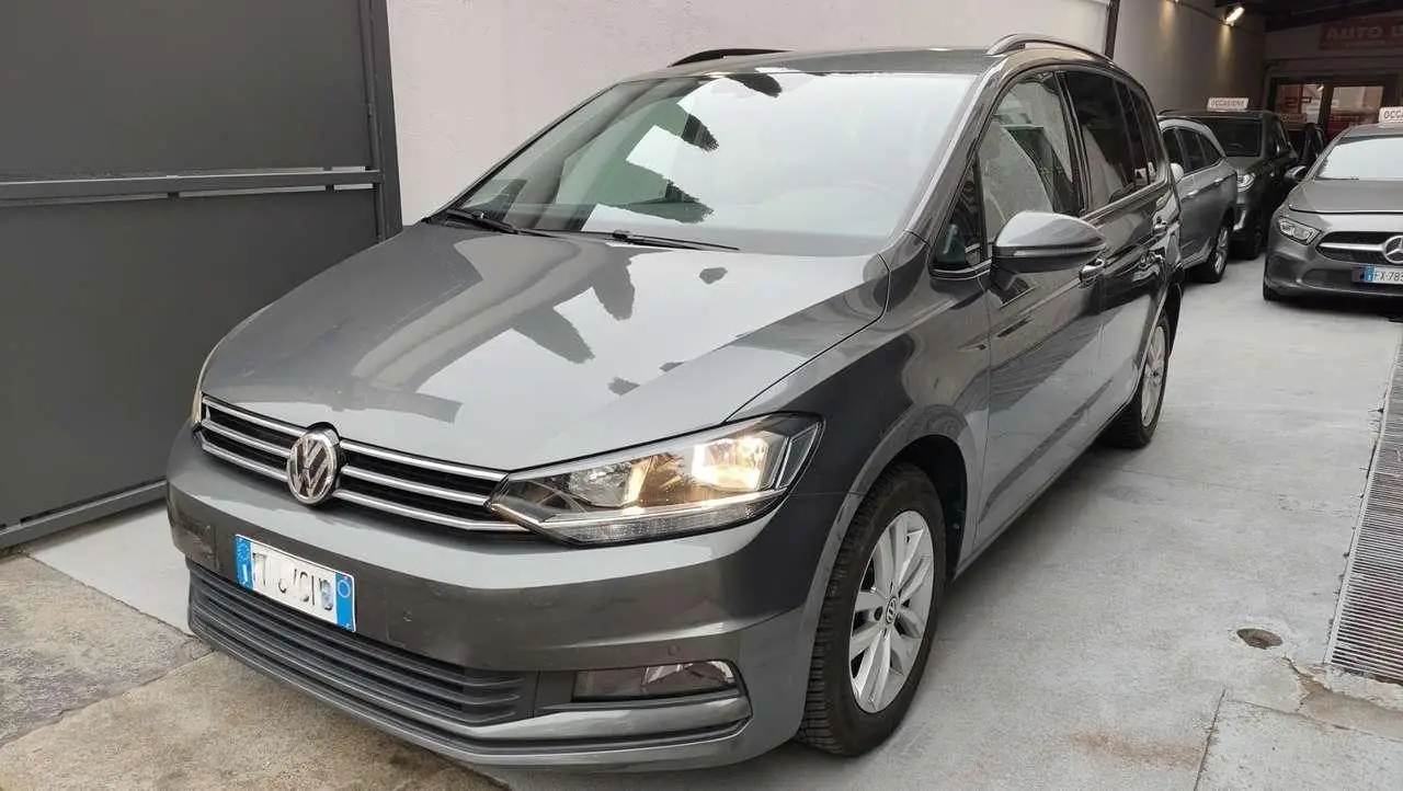 Photo 1 : Volkswagen Touran 2018 Diesel